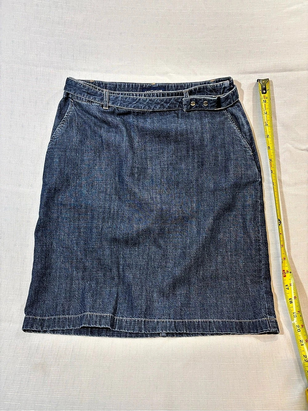 Ann Taylor Denim A-Line Skirt in Blue Size 4